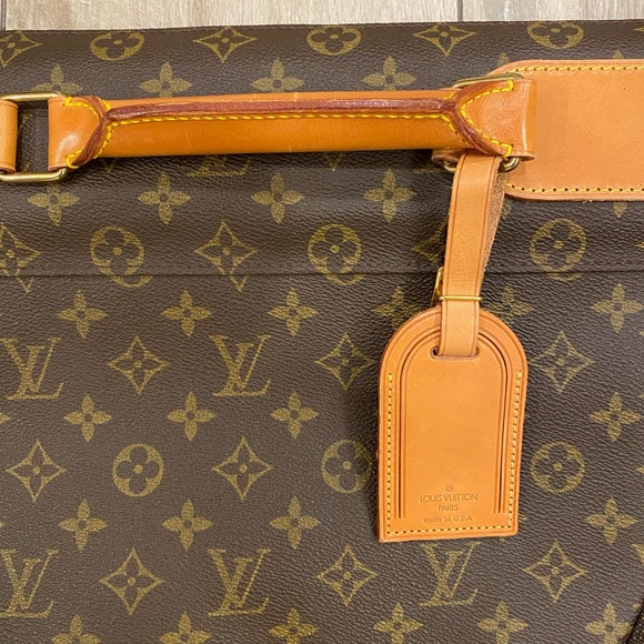 🚫SOLD🚫 LOUIS VUITTON Garment Bag - Picture 6 of 13
